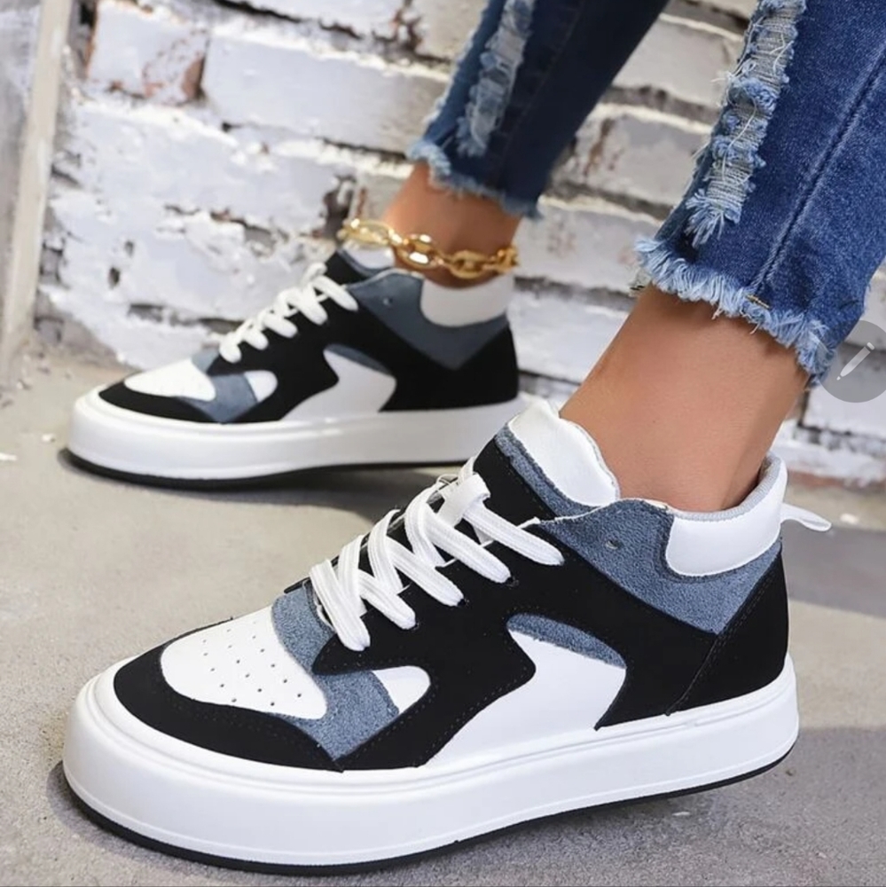 Colorblocking Lace Up High Tops